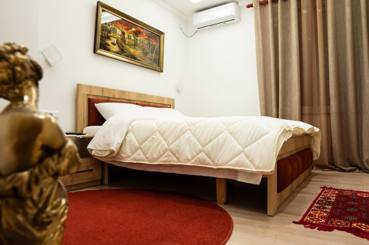 Alsara Guesthouse Gjirokastër Exterior foto