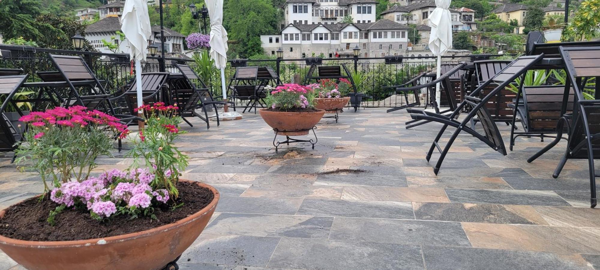 Alsara Guesthouse Gjirokastër Exterior foto